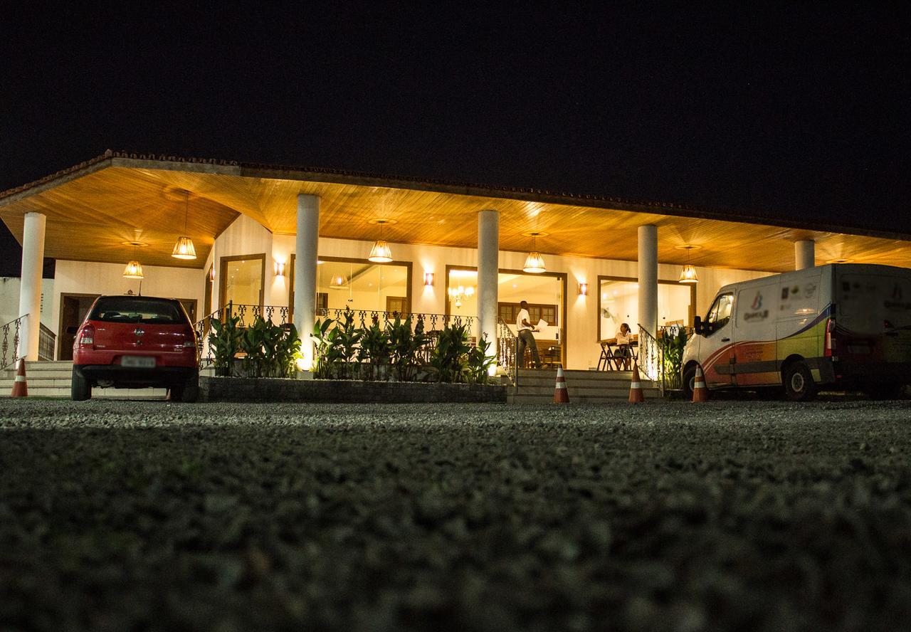 Hotel Pousada Trevo Jequié エクステリア 写真